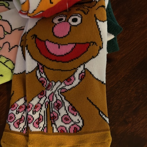 Bundle of the new Disney Muppet character socks - Picture 3 of 7